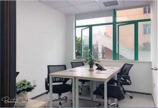 昆明舒适欢乐世界好玩吗